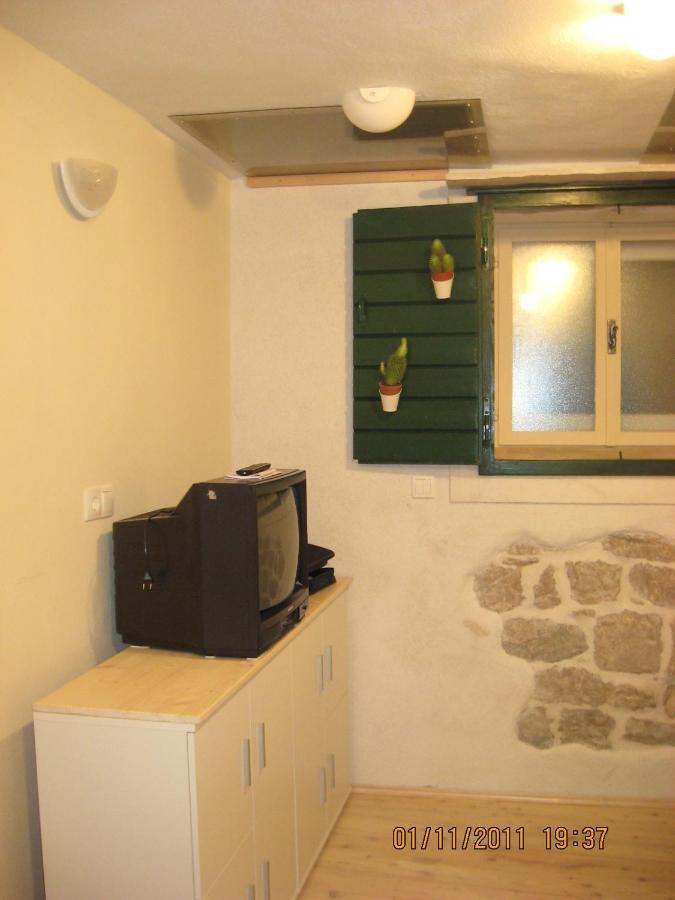 Apartments Elena Split Bagian luar foto