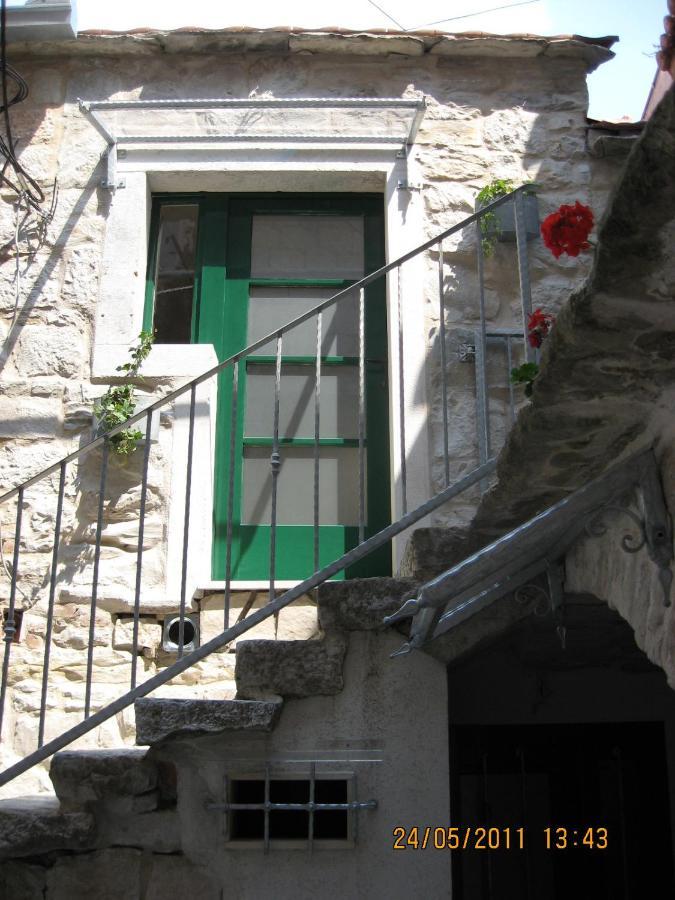 Apartments Elena Split Bagian luar foto